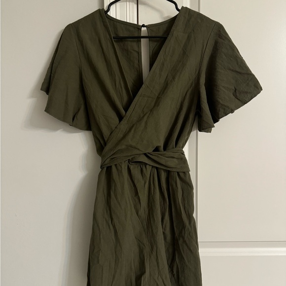 Olive green wrap romper - Picture 2 of 3
